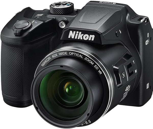 Câmera Nikon Coolpix B500 com Zoom Óptico 40x